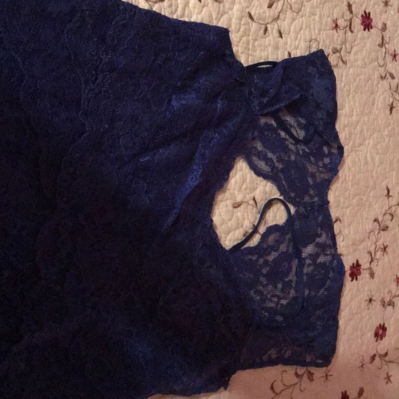 A Royal blue lace dress - Picture 2 of 3